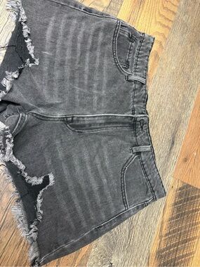 KanCan Black Frayed Hem Denim Cutoff Shorts